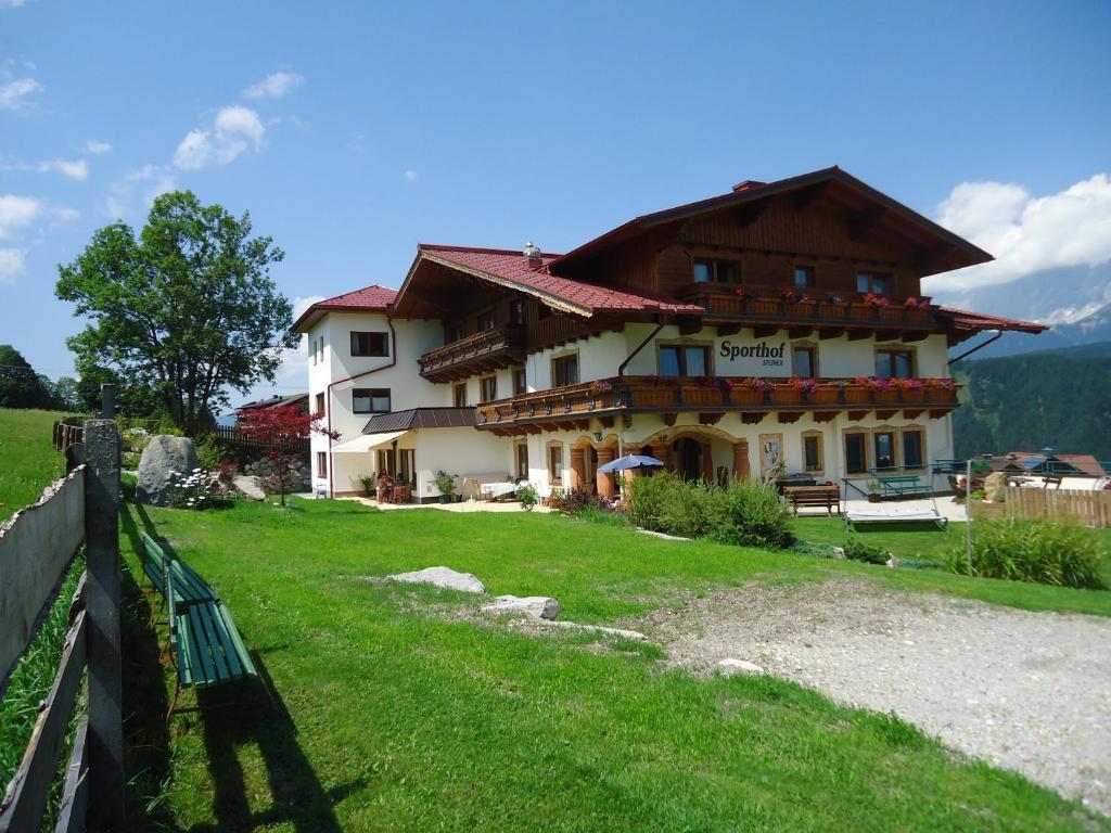 שלאדמינג Hotel Sporthof מראה חיצוני תמונה